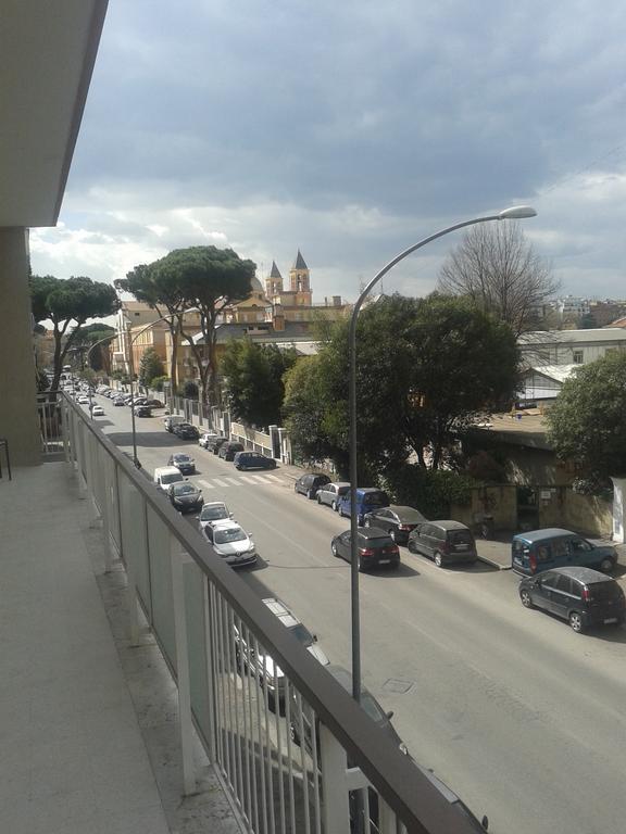 Quasi Quasi Dormo Qui Bed & Breakfast Rome Exterior photo